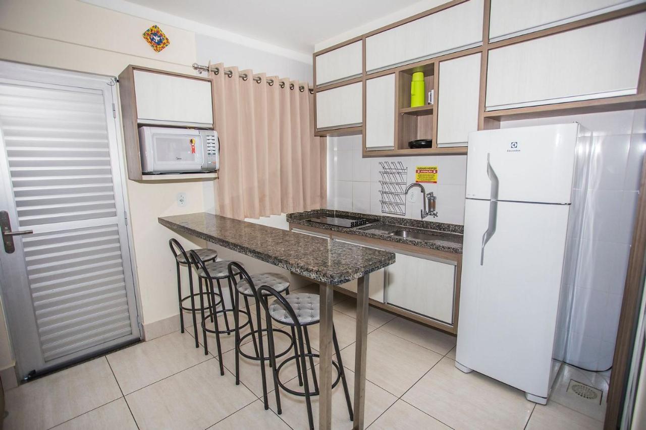 Apartamento 166 - Lacqua Diroma V カルダス・ノバス エクステリア 写真